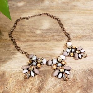 Neutral statement necklace
